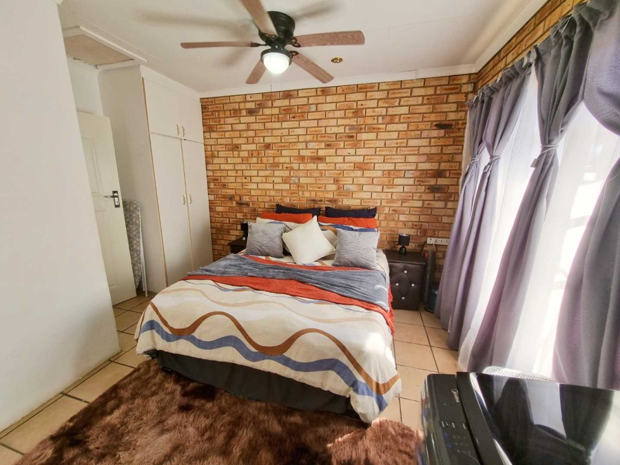 1 Bedroom Property for Sale in Parys Free State